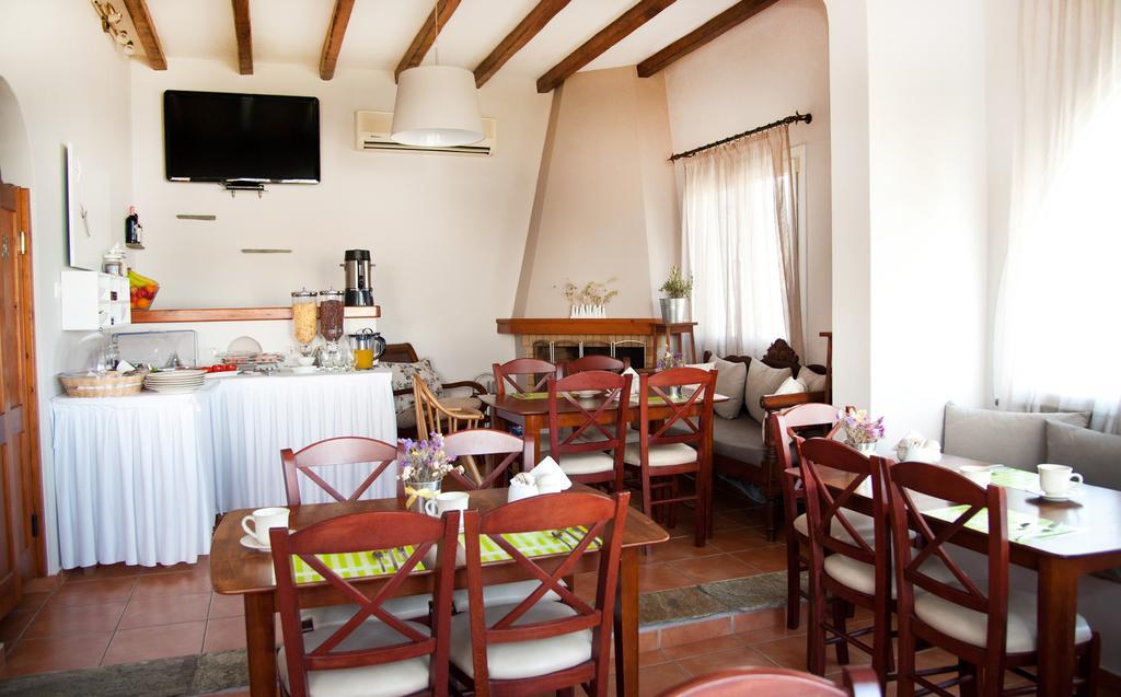 Summer Time - Tinos Hotel apartamentowy